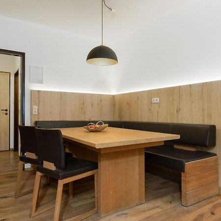 Appartement Krippenstein Mit Indoorpool Und Sauna Bad Goisern Exteriör bild